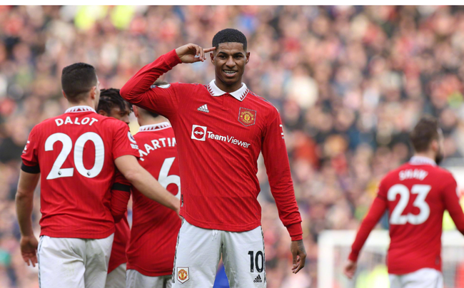 相较之下 相较之下