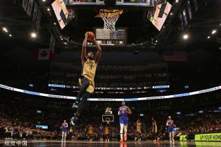 8个篮板和 8个篮板和